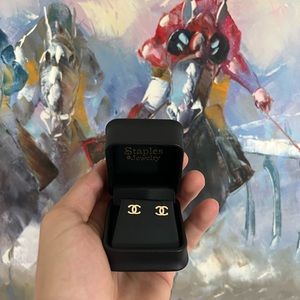 Vintage 14k solid gold Italy coco Chanel mini cc stud earrings rare 90s